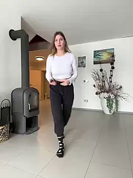 secretcrazy69 online show from 01/06/25, 12:57