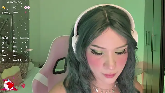 angel rouse  online show from 03/18/25, 01:21