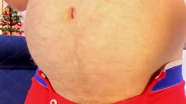 Snapshot of michacosio chatting on 12/17/25, 03:12 michacosio online show from 12/17/25, 03:12