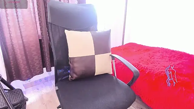 Snapshot of michacosio chatting on 03/10/26, 06:02 michacosio online show from 03/10/26, 06:02