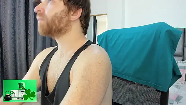 Snapshot of michacosio chatting on 03/20/26, 04:06 michacosio online show from 03/20/26, 04:06