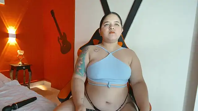 Snapshot of AngelitaWild_ chatting on 11/24/25, 09:58 AngelitaWild online show from 11/24/25, 09:58