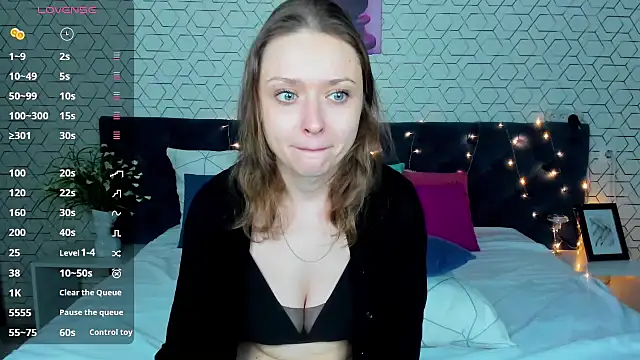 Linda Bryant online show from 12/29/24, 01:02