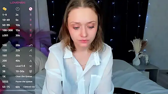 Linda Bryant online show from 02/08/25, 04:03