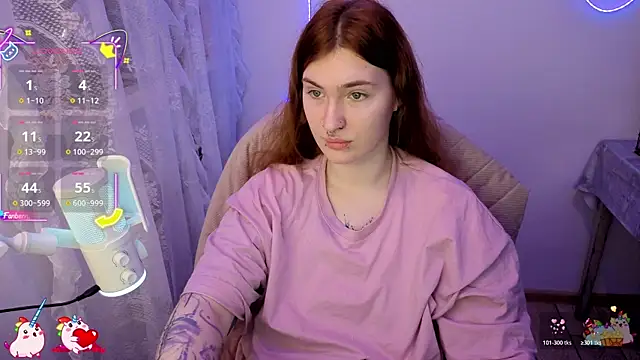  Chlo  e online show from 12/04/25, 02:15