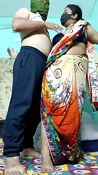 Snapshot of hotty_Sexy-couple chatting on 02/24/25, 05:31 hotty Sexy-couple online show from 02/24/25, 05:31