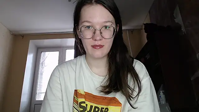 Snapshot of MiriamOr chatting on 01/26/25, 07:21 MiriamOr online show from 01/26/25, 07:21