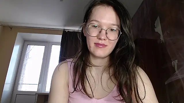 Snapshot of MiriamOr chatting on 01/31/25, 10:20 MiriamOr online show from 01/31/25, 10:20