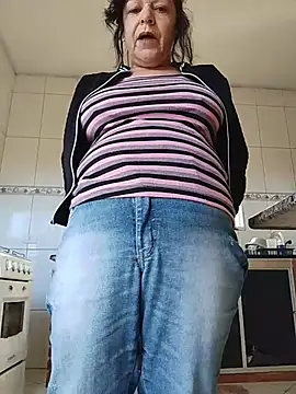 Snapshot of mariy522 chatting on 07/16/26, 11:49 mariy522 online show from 07/16/26, 11:49