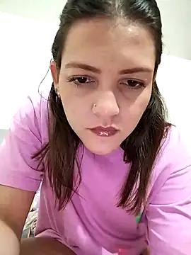 Mia Hampton online show from 03/05/25, 10:32