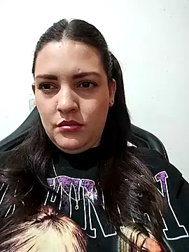 Mia Hampton online show from 01/08/26, 04:42