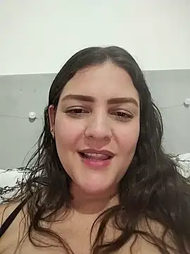 Snapshot of Mia_Hampton chatting on 06/20/26, 12:03 Mia Hampton online show from 06/20/26, 12:03