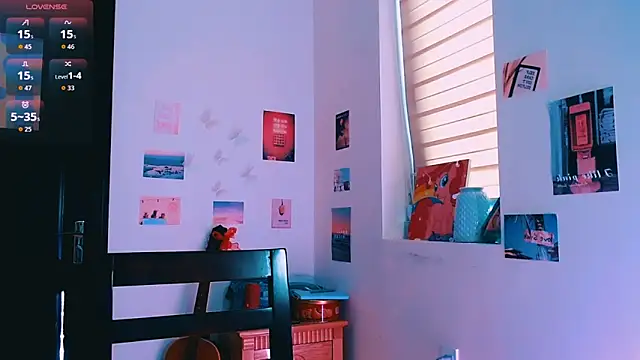 Snapshot of Cosmo_Riri chatting on 03/31/26, 06:14 Cosmo Riri online show from 03/31/26, 06:14