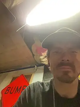 Snapshot of KBONE36 chatting on 02/02/26, 07:51 KBONE36 online show from 02/02/26, 07:51