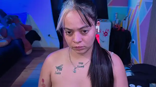 Cuttiealice online show from 10/27/25, 07:18