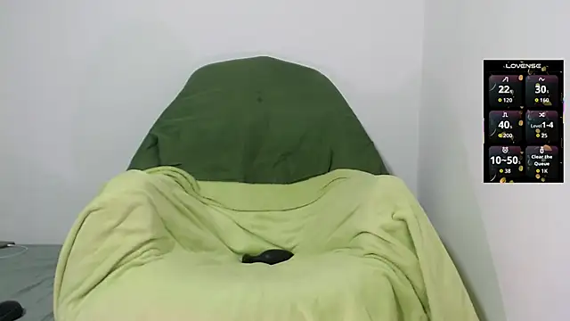 Dany milk online show from 10/08/25, 01:14