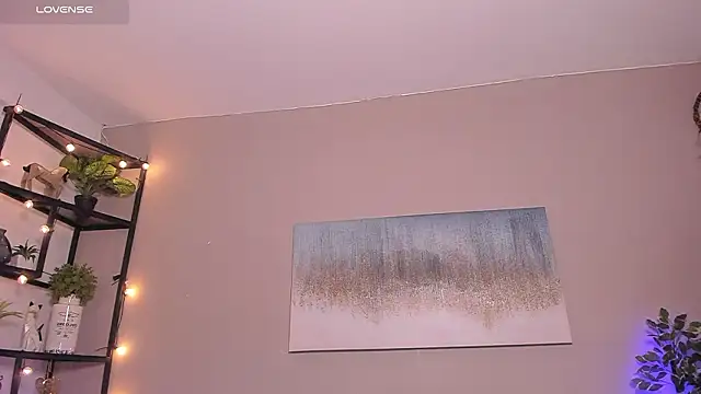 Briana Wells  online show from 02/17/26, 12:45