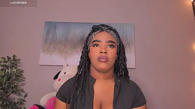 Briana Wells  online show from 03/04/26, 12:55