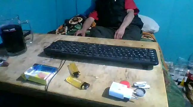 Snapshot of malekon76 chatting on 12/21/24, 09:12 malekon76 online show from 12/21/24, 09:12