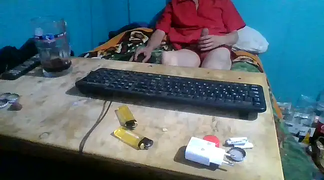 Snapshot of malekon76 chatting on 12/21/24, 12:16 malekon76 online show from 12/21/24, 12:16