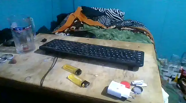 Snapshot of malekon76 chatting on 12/21/24, 03:20 malekon76 online show from 12/21/24, 03:20