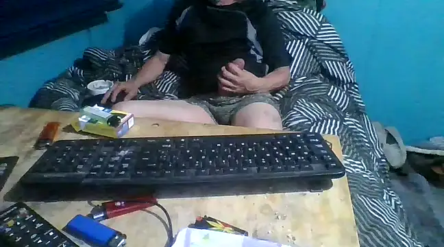 Snapshot of malekon76 chatting on 01/22/25, 03:29 malekon76 online show from 01/22/25, 03:29