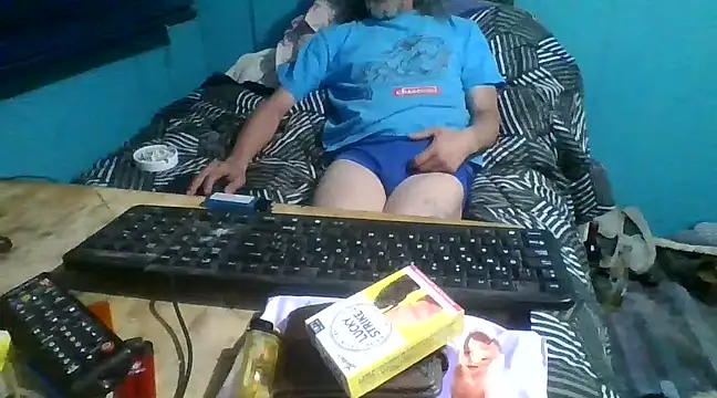 Snapshot of malekon76 chatting on 01/25/25, 10:08 malekon76 online show from 01/25/25, 10:08