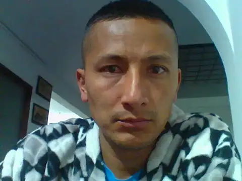 Snapshot of kevingt31 chatting on 04/27/26, 05:38 kevingt31 online show from 04/27/26, 05:38