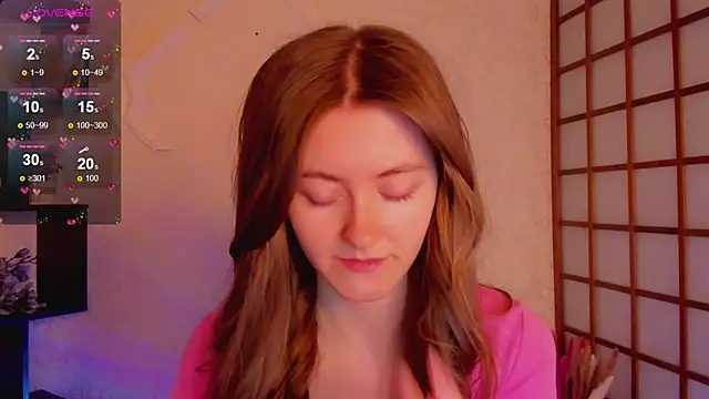 Snapshot of KateCuddle chatting on 03/05/25, 02:14 KateCuddle online show from 03/05/25, 02:14