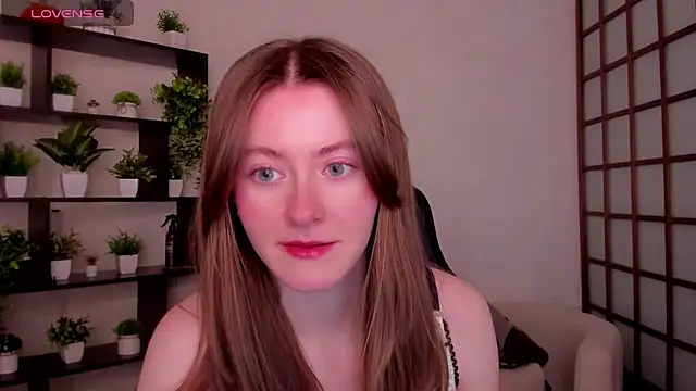 Snapshot of KateCuddle chatting on 01/19/26, 02:26 KateCuddle online show from 01/19/26, 02:26