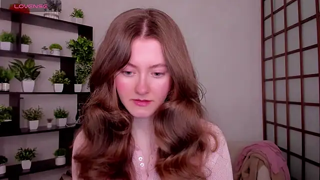 Snapshot of KateCuddle chatting on 02/20/26, 02:52 KateCuddle online show from 02/20/26, 02:52