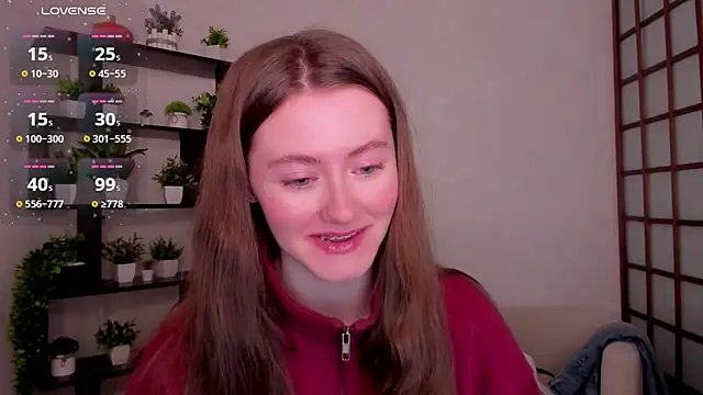 Snapshot of KateCuddle chatting on 02/27/26, 02:44 KateCuddle online show from 02/27/26, 02:44