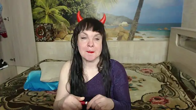 Snapshot of Aphelandra chatting on 03/17/26, 02:31 Aphelandra online show from 03/17/26, 02:31