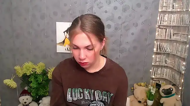 Sport Tall Doll online show from 03/22/25, 10:49