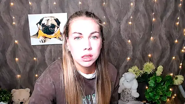 Sport Tall Doll online show from 09/09/25, 06:46