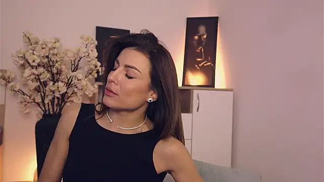 Misslullu online show from 01/25/25, 08:00