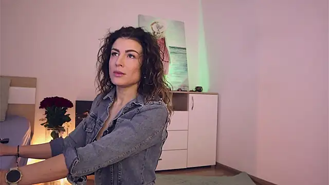 Misslullu online show from 02/02/25, 04:26