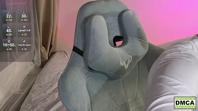 cute thomas online show from 10/08/25, 06:16