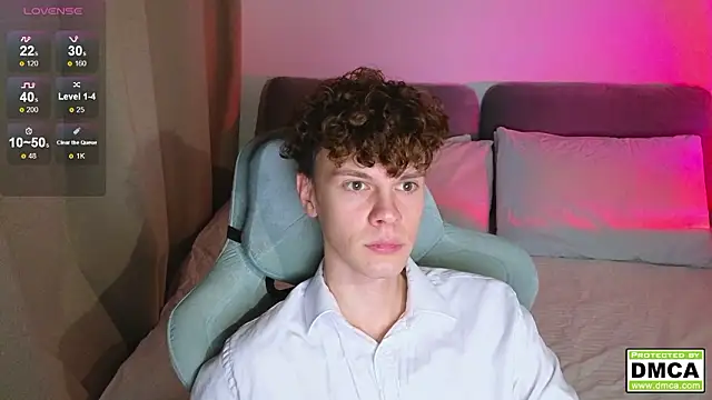 cute thomas online show from 02/17/26, 03:08