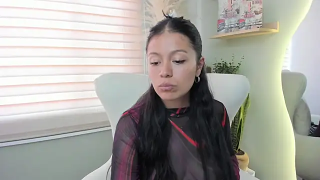 julieta evans  online show from 02/20/26, 08:31