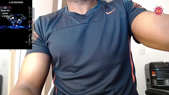 Snapshot of michael_xxx chatting on 02/27/25, 03:05 michael xxx online show from 02/27/25, 03:05