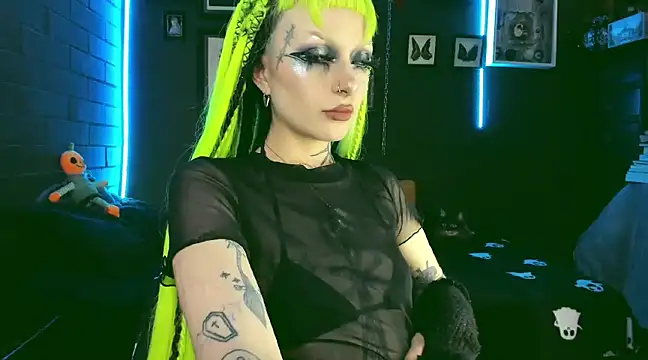 Snapshot of insania_9999_ chatting on 12/07/24, 10:06 insania 9999  online show from 12/07/24, 10:06