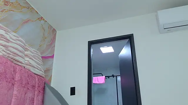 celeste sea online show from 05/27/26, 01:57