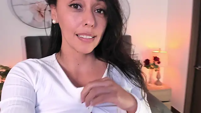 SaharaGarcia   online show from 12/24/24, 12:11