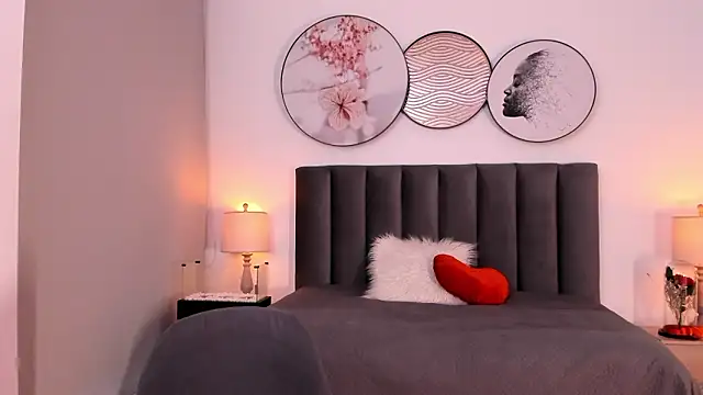 SaharaGarcia   online show from 03/04/26, 09:54