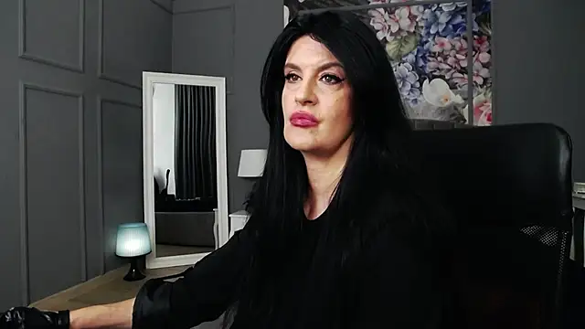 DomMelissaW online show from 12/04/24, 08:51