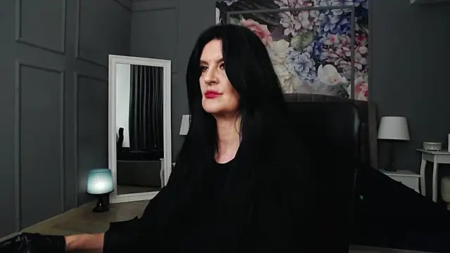 DomMelissaW online show from 12/13/24, 12:20