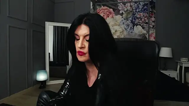 DomMelissaW online show from 02/21/25, 02:39