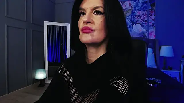 DomMelissaW online show from 12/16/25, 10:48