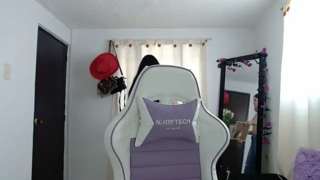 InocentHeaven1 online show from 12/07/24, 01:07